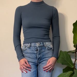 Zara long sleeve athletic top